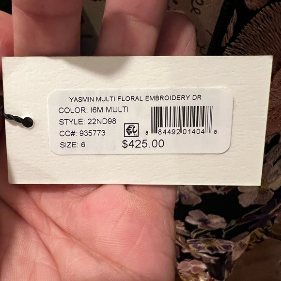 NWT Gorgeous Milly Embroidery Dress - Picture 6 of 7